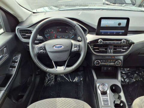 2021 Ford Escape SE