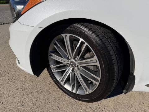 2018 Genesis G80 3.8