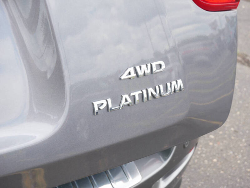 2017 Nissan Pathfinder Platinum