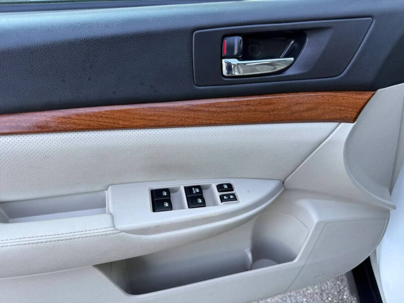 2013 Subaru Outback 2.5i Limited