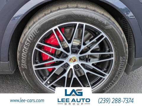 2024 Porsche Cayenne S Coupe