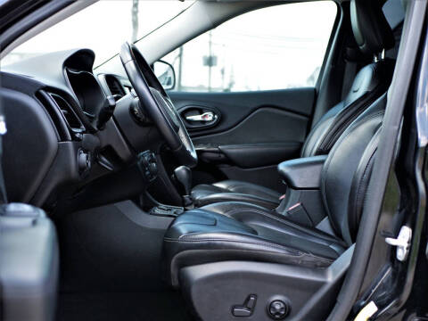 2019 Jeep Cherokee Altitude