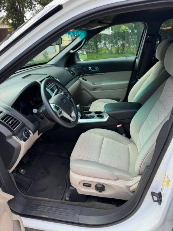 2014 Ford Explorer
