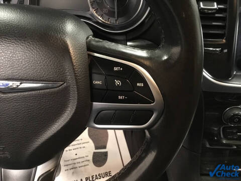 2018 Chrysler 300 Touring