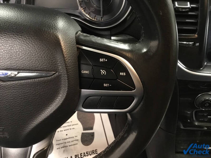 2018 Chrysler 300 Touring