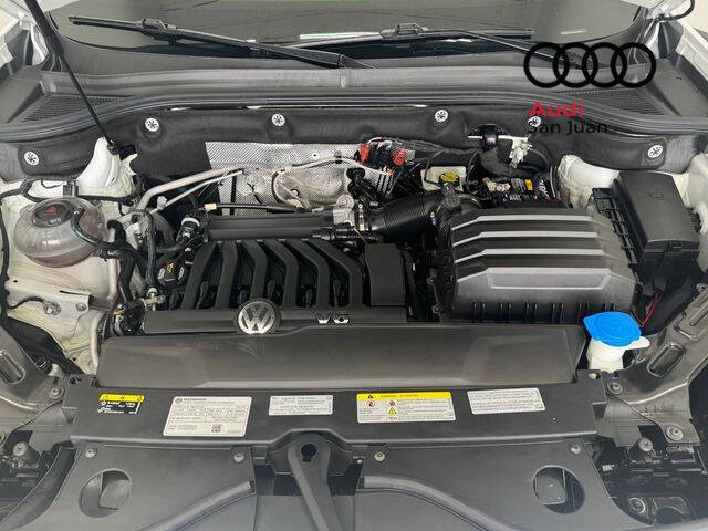 2022 Volkswagen Atlas Cross Sport V6 SEL R-Line 4Motion