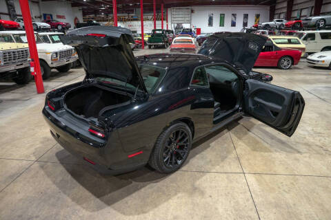 2016 Dodge Challenger SRT Hellcat