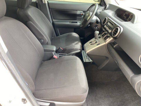 2008 Scion xB