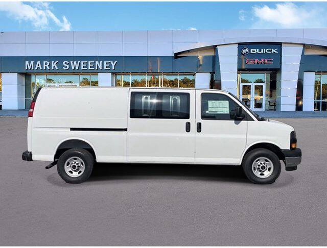 2025 GMC Savana 2500