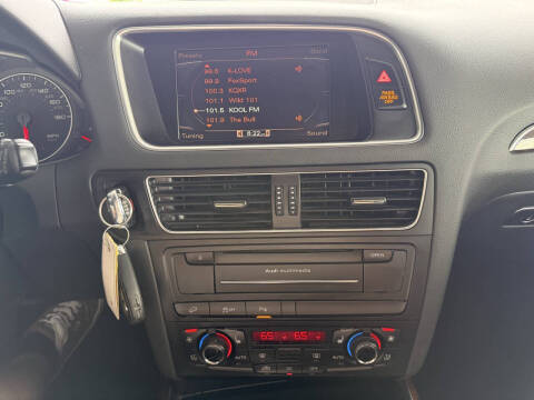 2011 Audi Q5 2.0T quattro Premium Plus