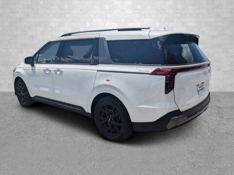 2025 Kia Carnival SX
