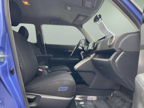 2010 Scion xB Release Series 7.0