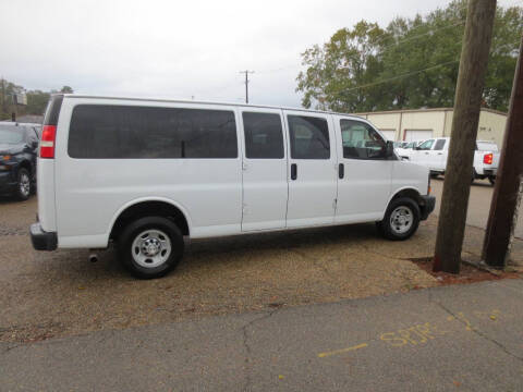 2017 Chevrolet Express LS 3500