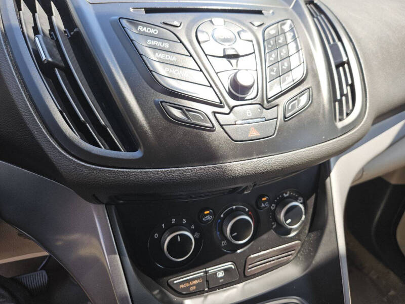 2015 Ford Escape SE