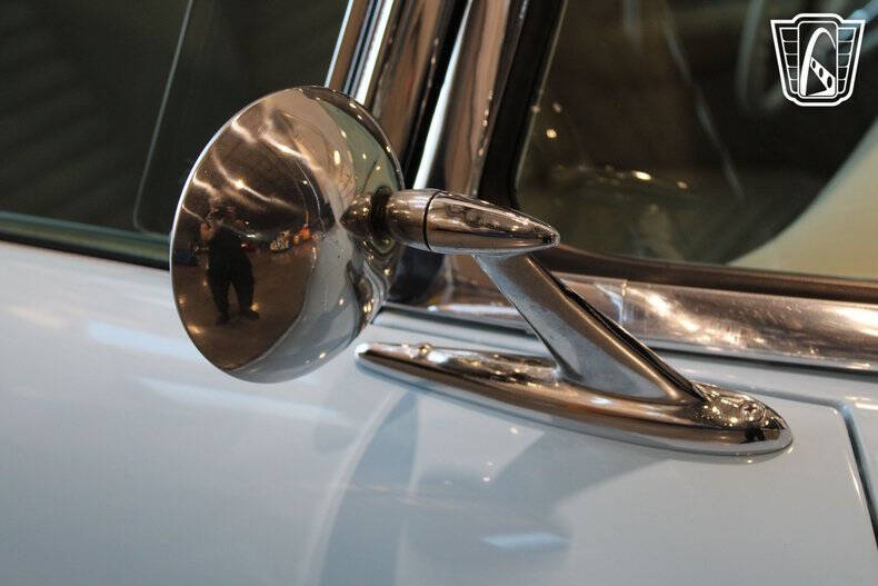 1957 Ford Thunderbird