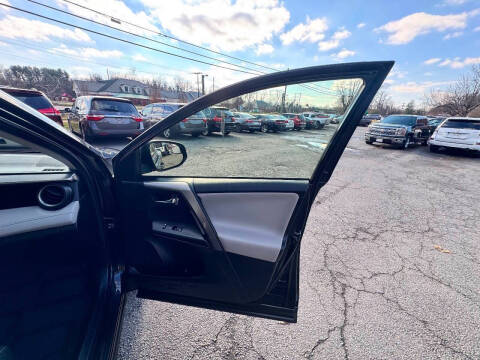 2016 Toyota RAV4 Hybrid XLE