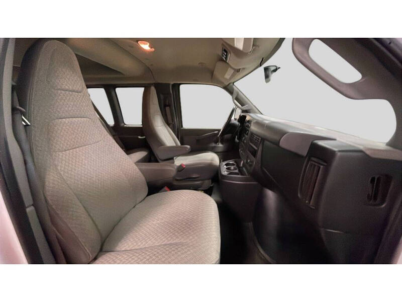 2018 Chevrolet Express LT 3500
