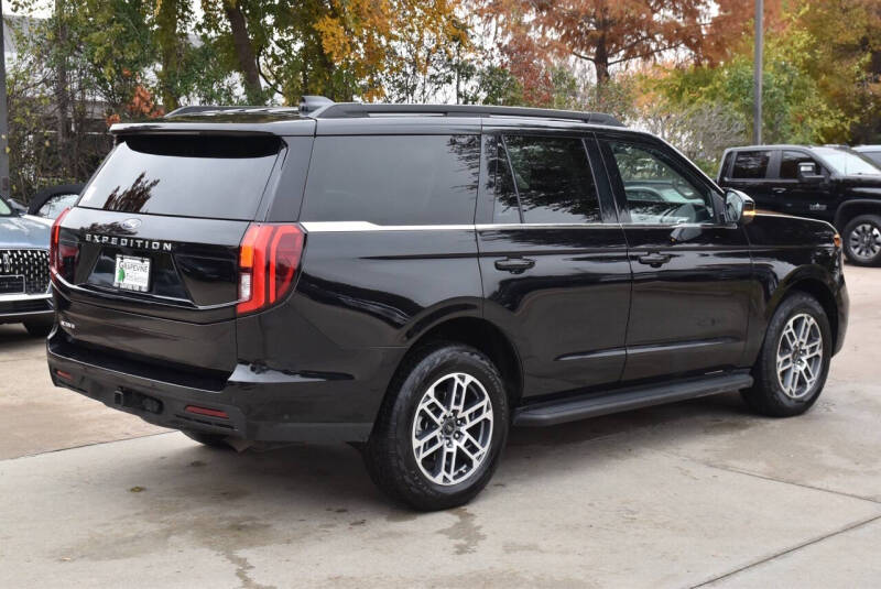 2025 Ford Expedition Active