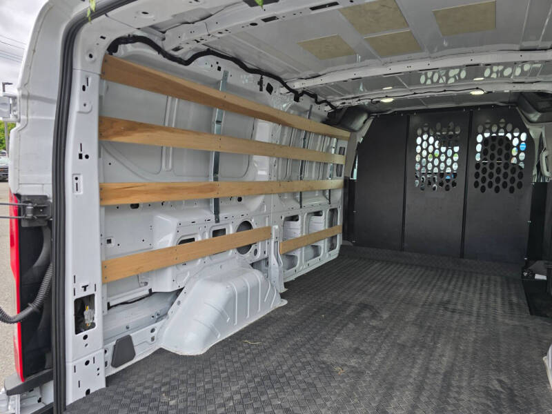 2025 Ford Transit