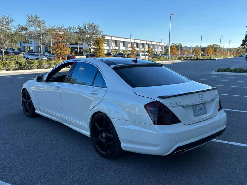 2011 Mercedes-Benz S-Class S 550