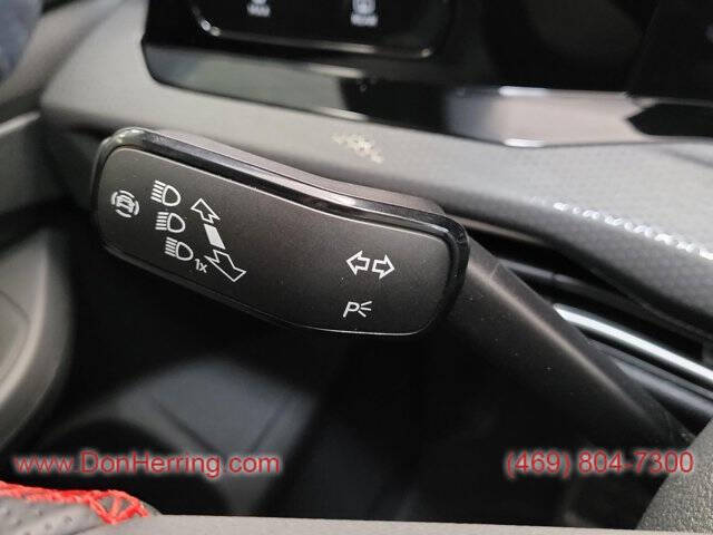 2024 Volkswagen Golf GTI 380 SE