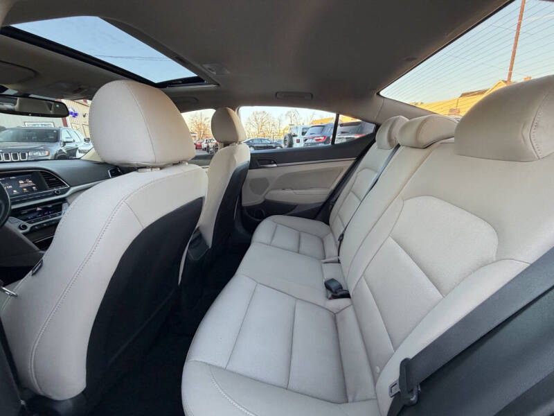 2017 Hyundai Elantra Value Edition