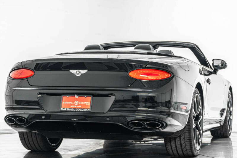 2023 Bentley Continental GTC S V8