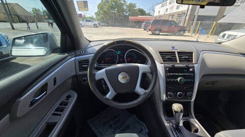 2011 Chevrolet Traverse LT