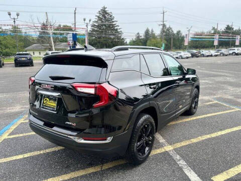 2022 GMC Terrain AT4