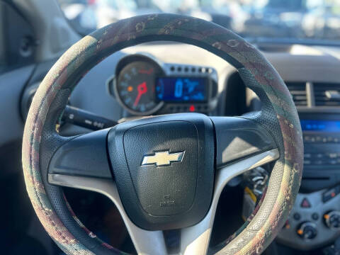 2012 Chevrolet Sonic LS