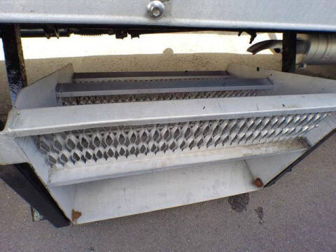 2015 Freightliner M2 106