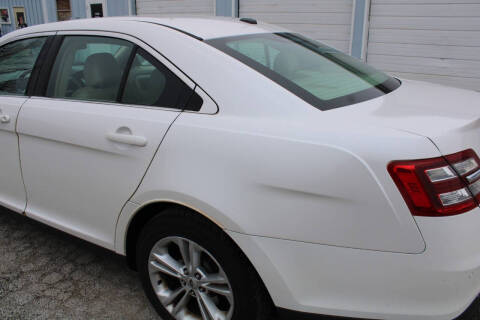 2014 Ford Taurus SEL