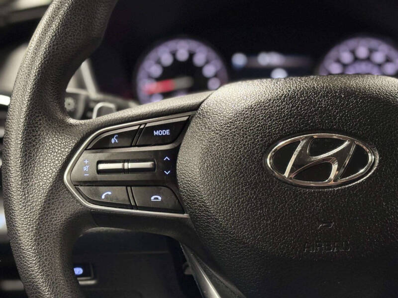 2021 Hyundai Santa Fe SE