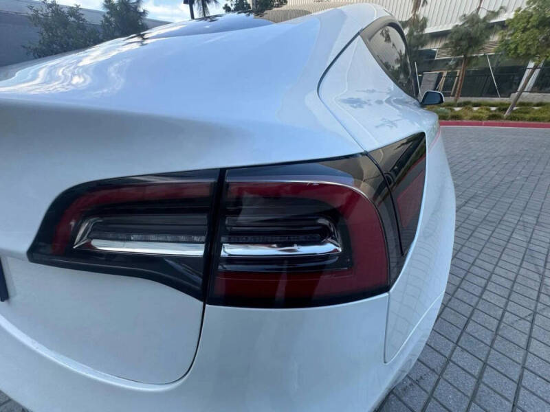 2020 Tesla Model 3 Long Range