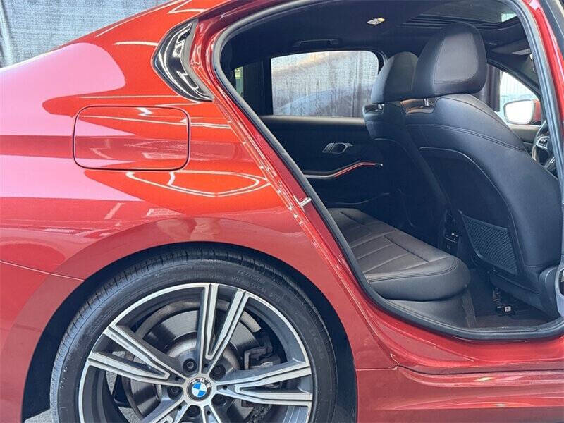 2021 BMW 3 Series 330i