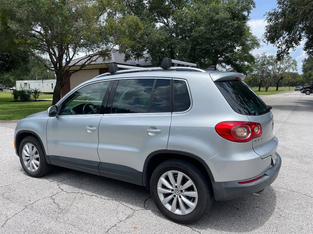 2011 Volkswagen Tiguan for sale at ROADHOUSE AUTO SALES INC. in Tampa, FL