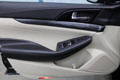 2020 Nissan Maxima Platinum