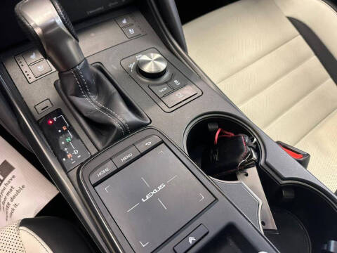 2023 Lexus IS 350 F SPORT