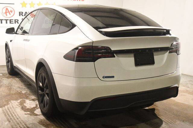 2023 Tesla Model X Standard Range