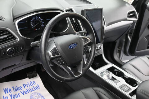 2021 Ford Edge Titanium