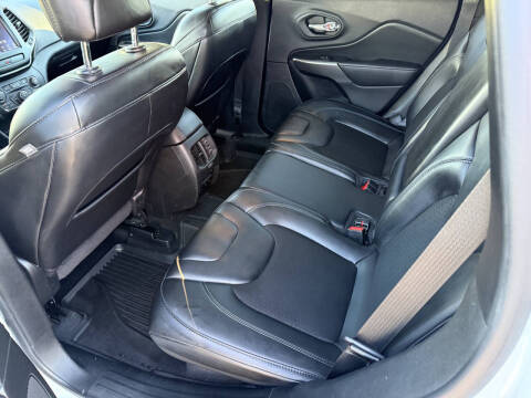 2020 Jeep Cherokee Latitude