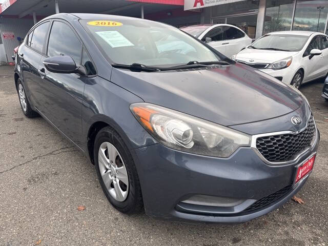 2016 Kia Forte LX