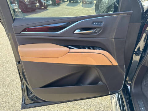 2023 Cadillac Escalade Premium Luxury