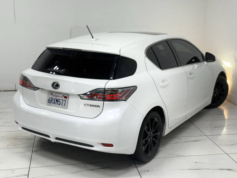 2011 Lexus CT 200h Premium