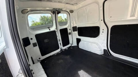 2017 Nissan NV200