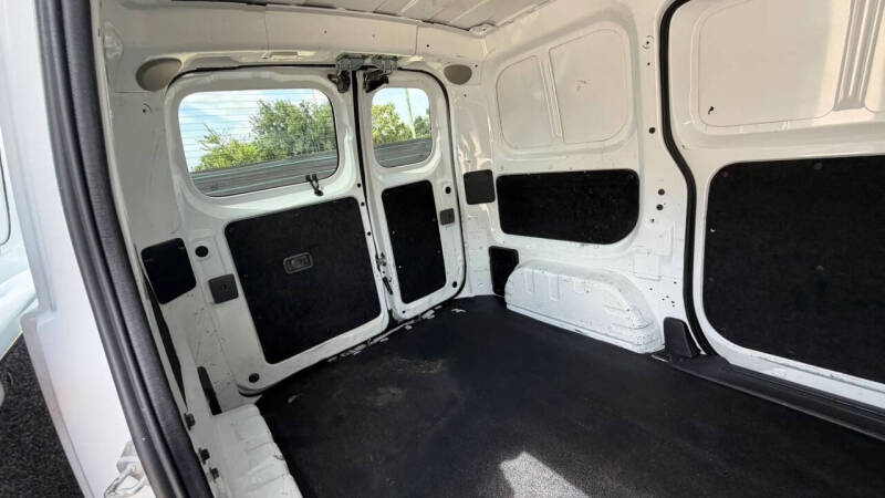 2017 Nissan NV200