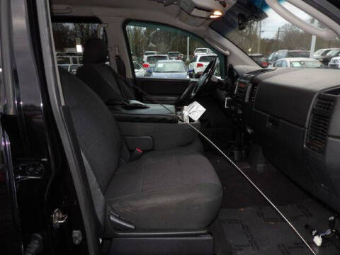 2009 Nissan Titan XE FFV