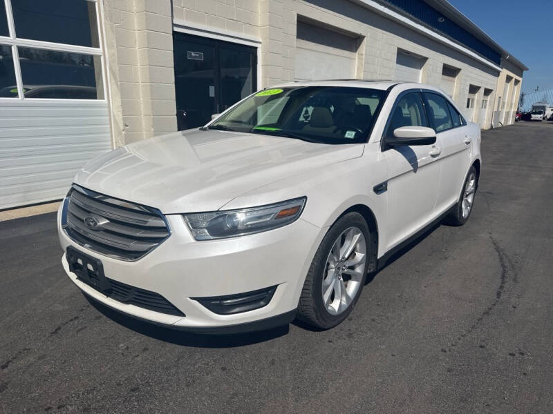 2013 Ford Taurus SEL