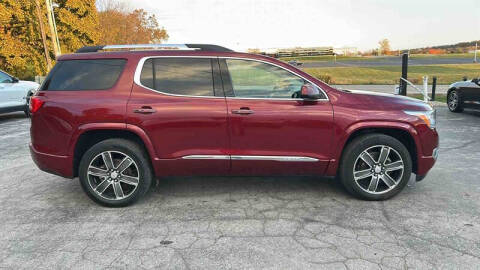 2017 GMC Acadia Denali
