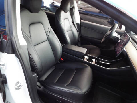 2020 Tesla Model 3 Standard Range Plus